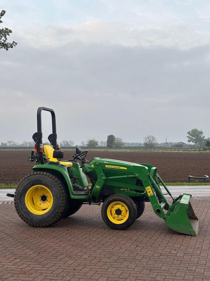 John deere 3036e met voorlader, Hobby en Vrije tijd, Modelbouw | Auto's en Voertuigen, Ophalen