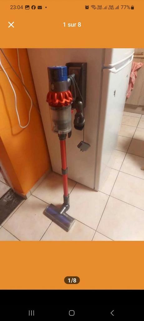 Dyson cyclone v10 motorhead complet avec manche telescopique, Elektronische apparatuur, Stofzuigers, Zo goed als nieuw, Stofzuiger