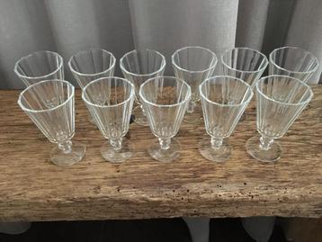 Vintage borrelglaasjes  beschikbaar voor biedingen
