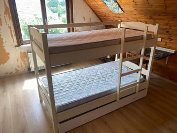 Lit superposé avec lit gigogne (matelas inclus), Enlèvement, Utilisé, Lits superposés