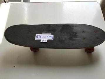 skateboard van 53 cm lang voor slechts 5 euro beschikbaar voor biedingen