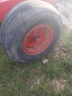 2 vliegtuig banden op velg, Ophalen of Verzenden, Akkerbouw, Transport