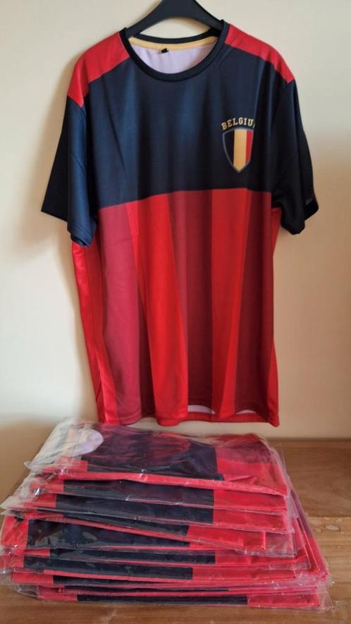 16 sportshirts, nieuw, Sport en Fitness, Voetbal, Nieuw, Shirt, Ophalen of Verzenden