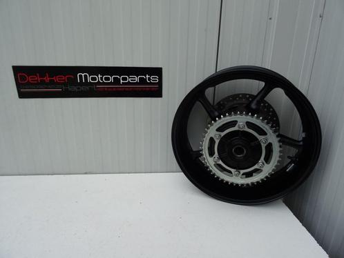 Compleet Achterwiel Achter velg Yamaha FZ8 / Fazer 800 2010, Motoren, Onderdelen | Merk-onafhankelijk, Gebruikt, Ophalen of Verzenden