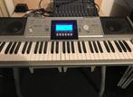 piano keyboard, Muziek en Instrumenten, Keyboards, Ophalen, Zo goed als nieuw, 61 toetsen, Yamaha