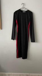 Robe Zara mi longue noire S, Vêtements | Femmes, Robes, Enlèvement ou Envoi, Comme neuf, Taille 36 (S), Noir