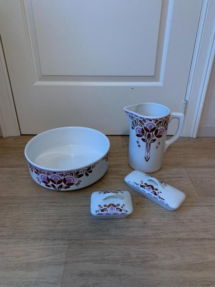 Vintage toiletset uit 1920/1930, Antiek en Kunst, Antiek | Keramiek en Aardewerk, Ophalen