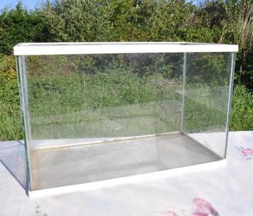 aquarium en verre de 20 litre  beschikbaar voor biedingen
