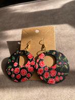 Handbeschilderde Oorbellen Black&Pink🌷, Handtassen en Accessoires, Oorbellen, Overige materialen, Hangers, Overige kleuren, Nieuw