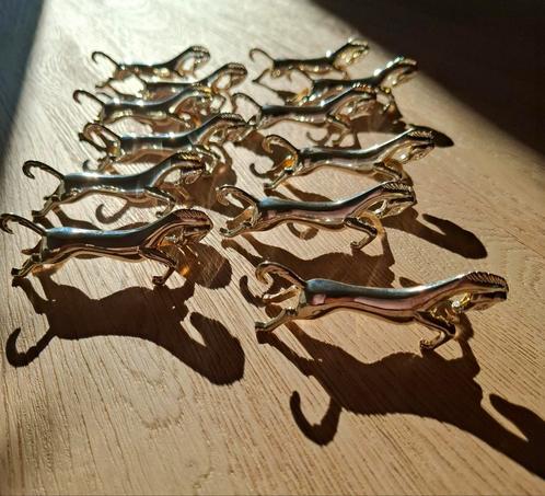 2x 6 stuks bestek onderlegger galloperend paard, Antiek en Kunst, Antiek | Bestek, Ophalen of Verzenden
