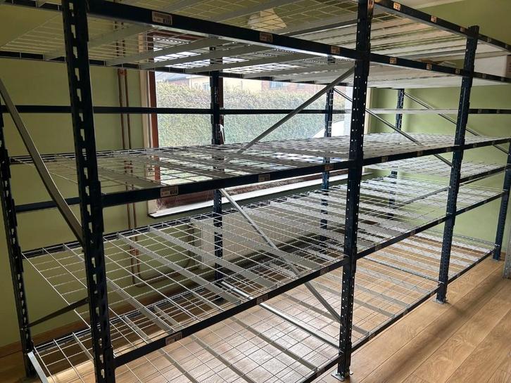 Rayonnage Mecalux GV + filets de charge – set complet, Articles professionnels, Aménagement de Bureau & Magasin | Entrepôt, Rayonnage & Stockage