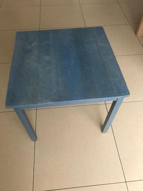 Tafeltje voor kinderen, Kinderen en Baby's, Kinderkamer | Tafels en Stoelen, Zo goed als nieuw, Tafel(s), Ophalen of Verzenden