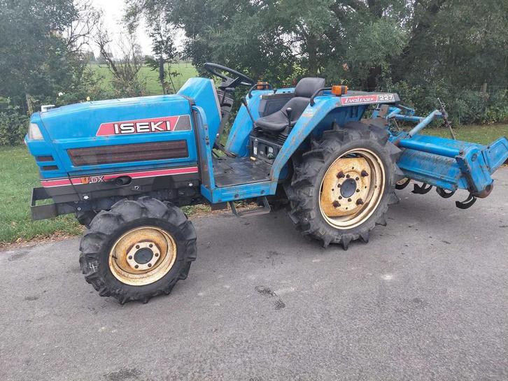 Iseki TA227 Vierwielaangedreven Minitractor met grondfrees, Zakelijke goederen, Machines en Bouw | Tuin, Park en Bosbouw, Overige typen