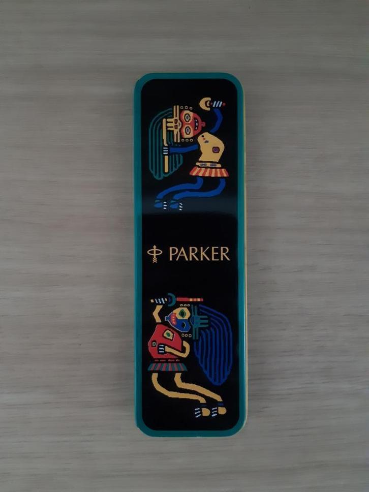 metalen doos van Parker (convector) - enkel doos, geen pen, Verzamelen, Pennenverzamelingen, Zo goed als nieuw, Parker, Ophalen of Verzenden