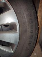 Pneus hiver avec jantes en acier + 4 enjoliveurs, Autos : Pièces & Accessoires, Enlèvement ou Envoi, Pneus hiver, Pneu(s)