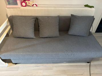 Slaapbank Ikea beschikbaar voor biedingen