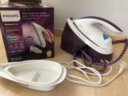 Perfect Care stoominstallatie „PHILIPS” in UKKEL, Elektronische apparatuur, Strijkijzers en Strijkplanken, Zo goed als nieuw, Strijkijzer met snoer