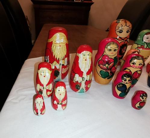 belle collection de 24 pièces de poupées en bois matriochkas, Antiquités & Art, Curiosités & Brocante, Enlèvement ou Envoi