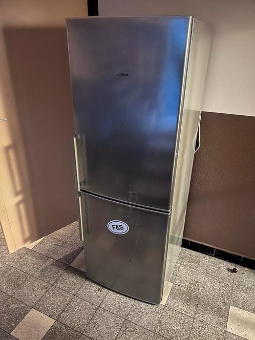 Frigo bosch kng33x48, Elektronische apparatuur, Koelkasten en IJskasten, Gebruikt, Met vriesvak, 150 tot 200 liter, 160 cm of meer