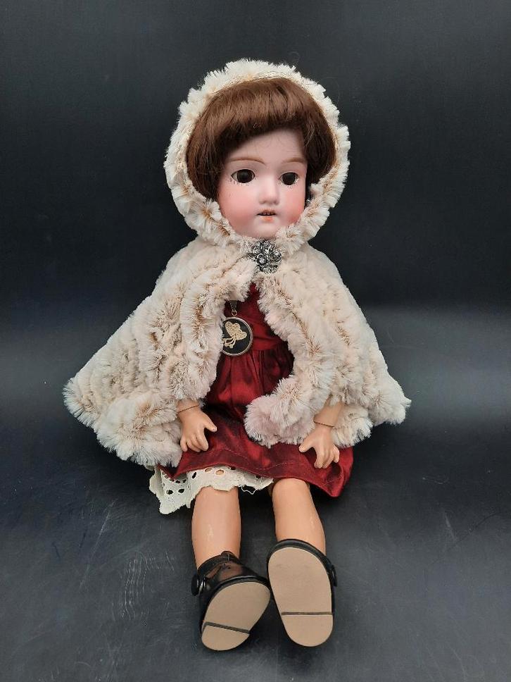 oude porseleinen pop, begin 1900, Antiek en Kunst, Curiosa en Brocante, Ophalen of Verzenden