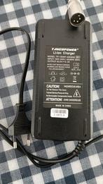 Oplader 240V - 42V  3A, Ophalen, Nieuw