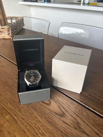 Montre Emporio Armani automatique beschikbaar voor biedingen
