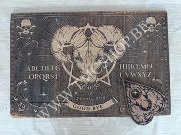 Ouijabord / Spiritbord te koop. Dateert van 1986! beschikbaar voor biedingen