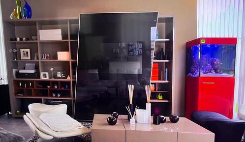 Moderne stevige Italiaanse design tv-kast met schuifdeur, Huis en Inrichting, Kasten |Televisiemeubels, Zo goed als nieuw, Glas