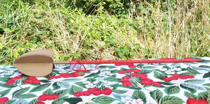 lance en bois decorative saint george folklore montois doudo, Collections, Collections Autre, Utilisé, Enlèvement ou Envoi