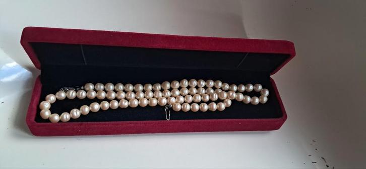 Echte parelketting  zoetwaterparels, Handtassen en Accessoires, Kettingen, Zo goed als nieuw, Ophalen of Verzenden