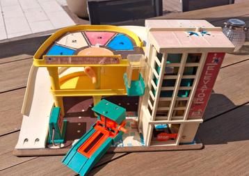 Parkeergarage Fisher Price 1970 beschikbaar voor biedingen