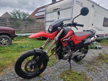 FMX 650 beschikbaar voor biedingen