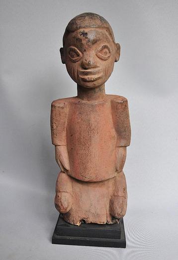 Yoruba/Egba houten devinatie beeld- Nigeriaanse kunst beschikbaar voor biedingen