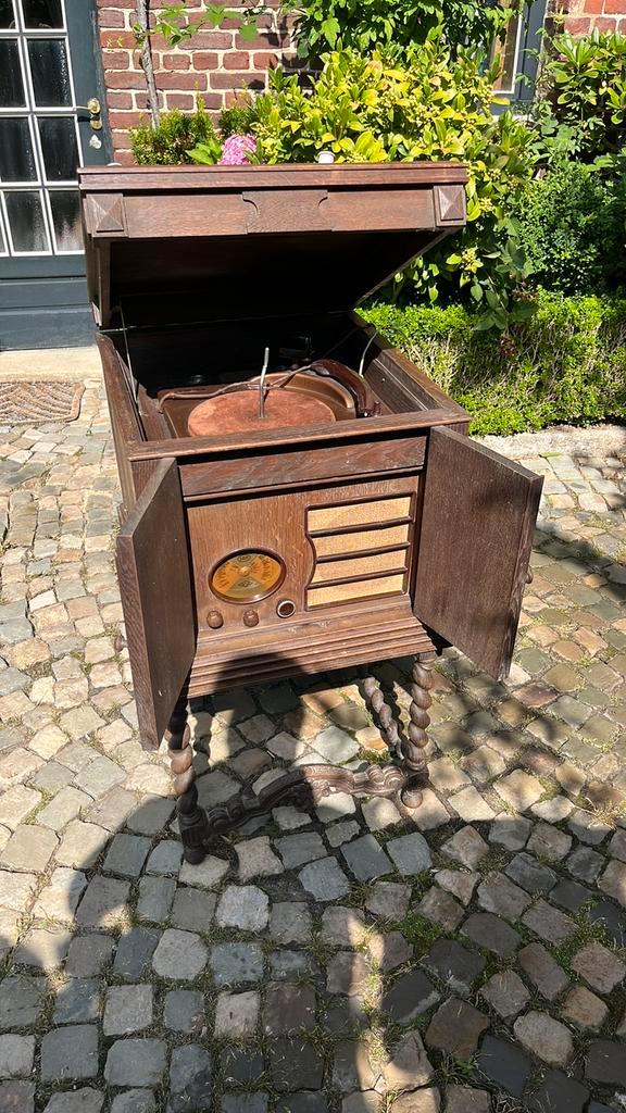 Vintage radio-grammofooncombinatie – mogelijk SBR / Chantal, Audio, Tv en Foto, Platenspelers, Platenspeler, Ophalen