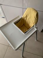 Ikea kinderstoel met kussen en tafel, Enlèvement, Utilisé