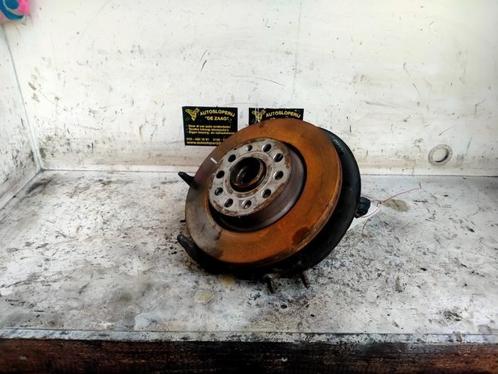 Fusee links-voor van een Volkswagen Golf, Auto-onderdelen, Ophanging en Onderstel, Volkswagen, Gebruikt, 3 maanden garantie, Ophalen of Verzenden