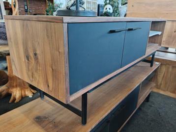 TV meubel H2H (outlet) beschikbaar voor biedingen