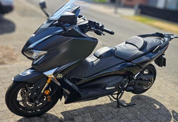 Yamaha Tmax DX, Scooter, 2 cylindres, Particulier, 530 cm³