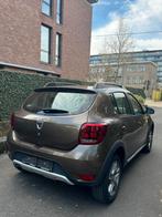 Dacia Sandero Stepway 0.9 benzine AUTOMAAT 71.000KM GARANTIE, Auto's, Dacia, Automaat, Euro 6, Bruin, Elektrische ramen