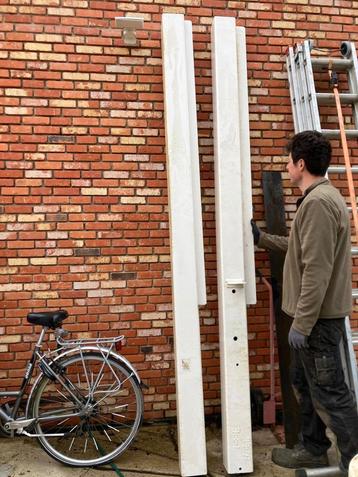 Palen voor tuinpoort beschikbaar voor biedingen