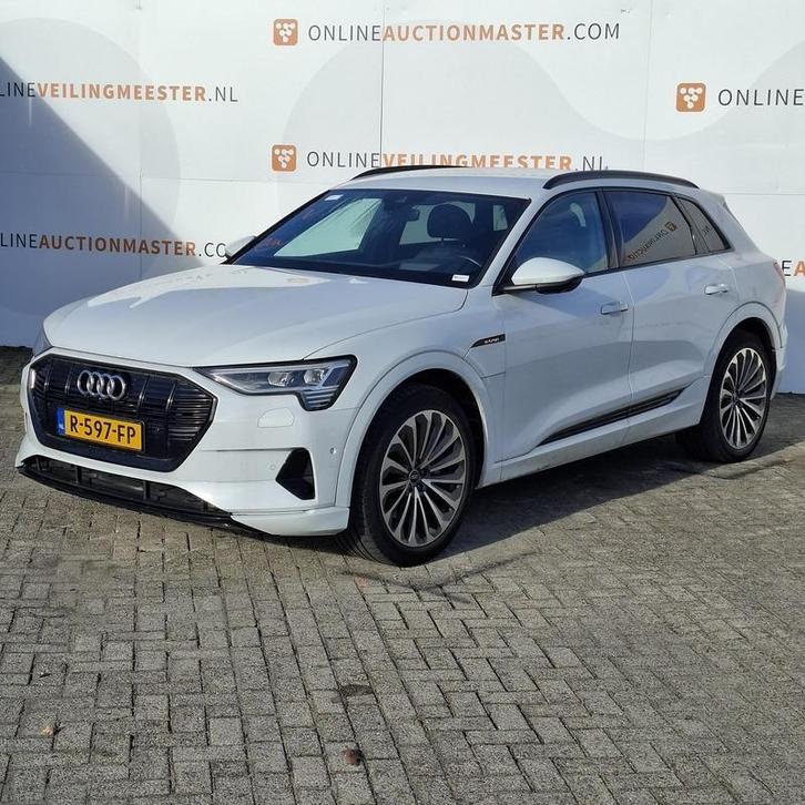 Personenauto Audi, E-Tron 55 Quattro bouwjaar 2022, Auto's, Audi, Bedrijf, e-tron, 4x4, ABS, Adaptive Cruise Control, Airbags