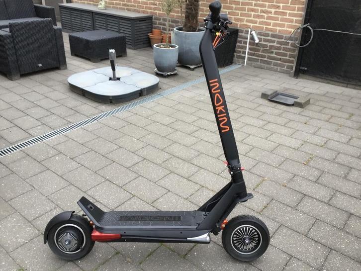 E-step Inokim OX Super ( zo goed als nieuw), Fietsen en Brommers, Steps, Zo goed als nieuw, Elektrische step (E-scooter), Ophalen