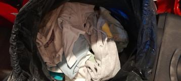 Vêtements bébé de 0a 3 moi garçon  beschikbaar voor biedingen