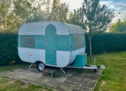 Caravan op te knappen - om in te spelen of als foodtruck, Caravans en Kamperen, Caravans, Particulier, Ophalen