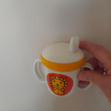 Drinkbeker/eetgerei  baby beschikbaar voor biedingen