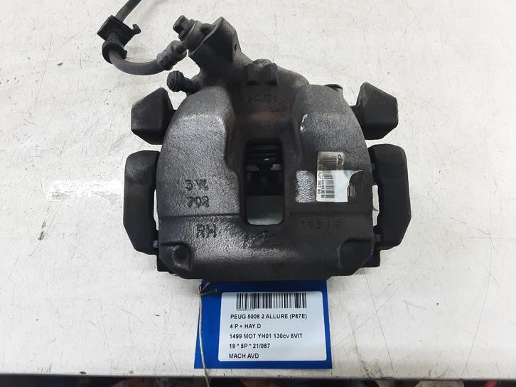 REMKLAUW RECHTS VOOR Peugeot 5008 II (M4 / MC / MJ / MR), Auto-onderdelen, Remmen en Aandrijving, Peugeot, Gebruikt