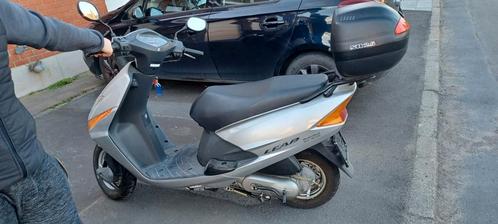 Honda Lead 2006 moto scooter 110cc, Motoren, Motoren | Honda, Particulier, Scooter, Ophalen