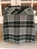 Jupe courte à carreaux avec fermeture éclair, Vêtements | Femmes, Enlèvement ou Envoi