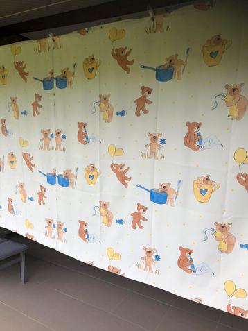 Verduisterende gordijnen voor kinderkamer .( 2 stuks ) beschikbaar voor biedingen