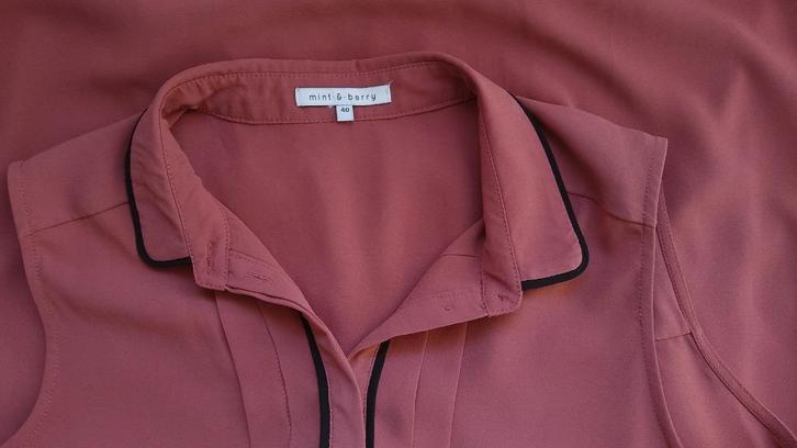 Mint & Berry "dusky" pink shirtje / bloesje, mt 40, Kleding | Dames, Topjes, Zo goed als nieuw, Maat 38/40 (M), Roze, Zonder mouw